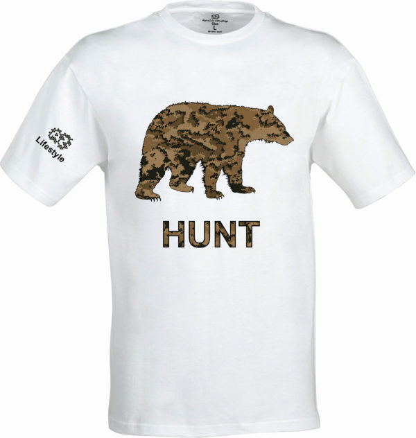 Hunt (Black Bear) – Lifestyle